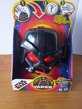 Disney Star Wars FORCE N TELLING VADER Fortune Telling Darth Vader magic 8 ball